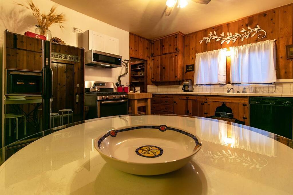 אידילווילד The Lodge At 11 Chimneys מראה חיצוני תמונה